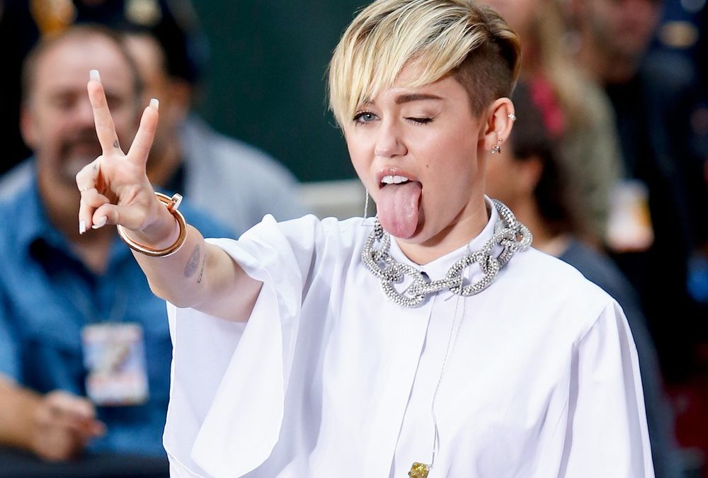 Miley Cyrus: Mit 12 Jahren hat sie schon 12 Stunden am Tag gearbeitet