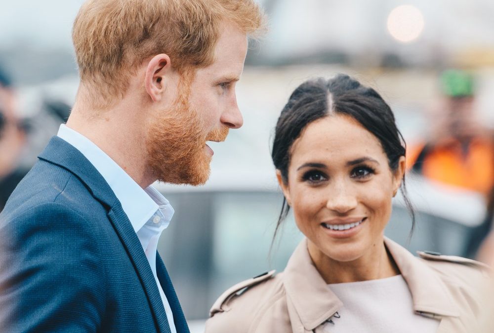 Harry & Meghan: Überraschungsauftritt bei Kevin Costners Benefiz-Event