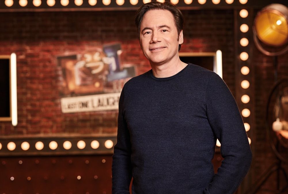 „LOL: Last One Laughing“ bekommt ein Weihnachtsspecial