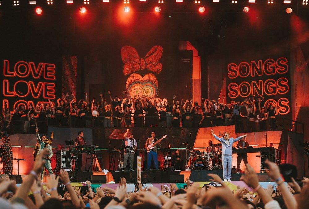 Superbloom Festival 2023: Lila Wolken und pinke Zukunft