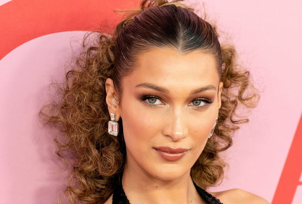 Model Bella Hadid turtelnd mit Reitstar gesichtet
