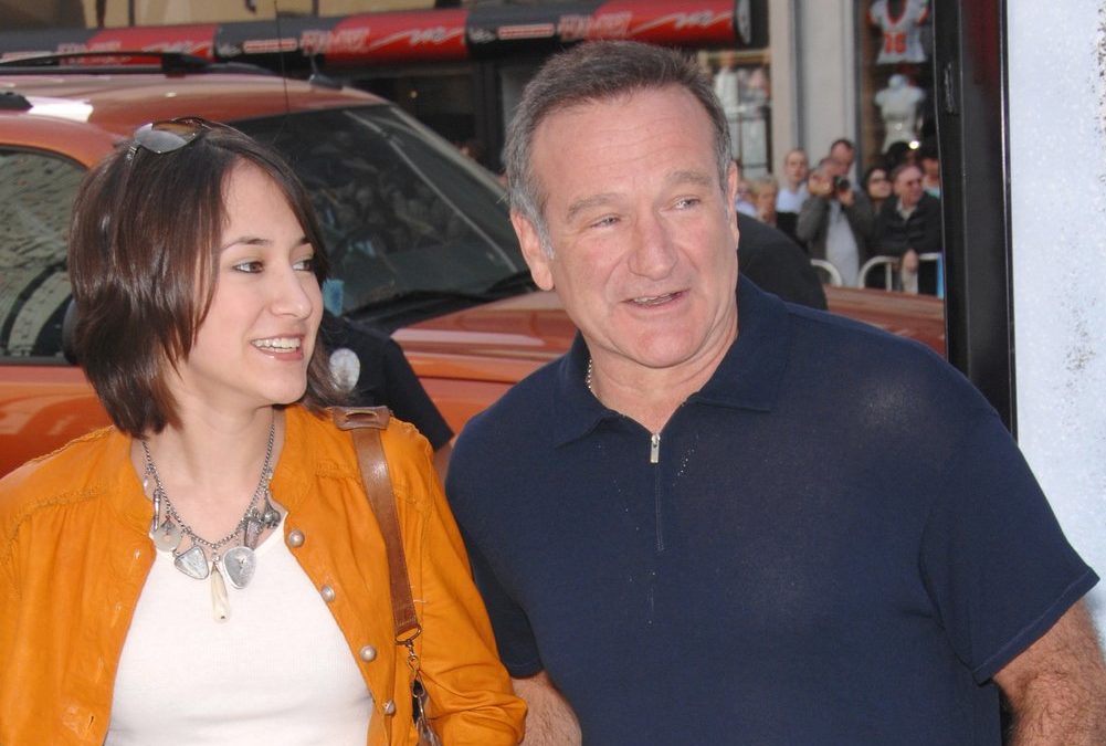 Robin Williams‘ Tochter: KI-Nachbildungen ihres Vaters „verstören“ sie