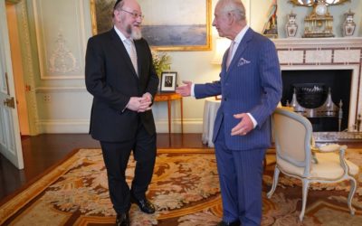 König Charles empfängt Oberrabbiner: Tiefe Sorge nach Hamas-Terror