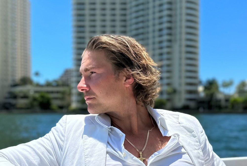 „Jeremy Fragrance – Power Baby!“: Doku über den Parfüm-Influencer