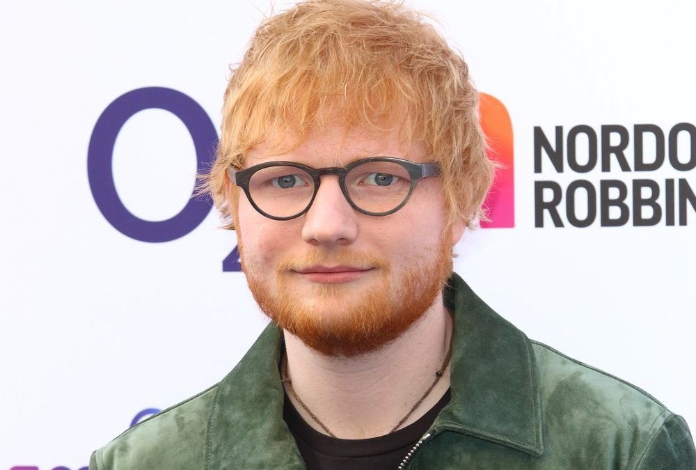 Rockt Weltstar Ed Sheeran zur EM-Eröffnung die Theresienwiese?