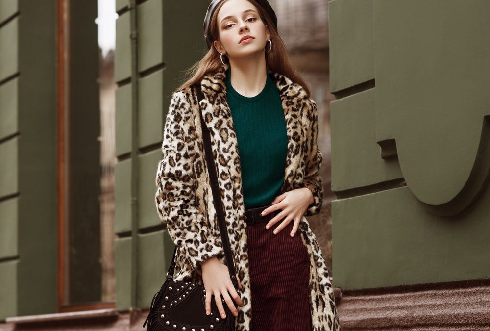 Tiger, Leo, Zebra: Animal-Print setzt sich auch im Winter durch