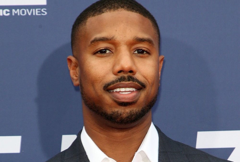 Unfall in Hollywood: Michael B. Jordan crasht in ein geparktes Auto
