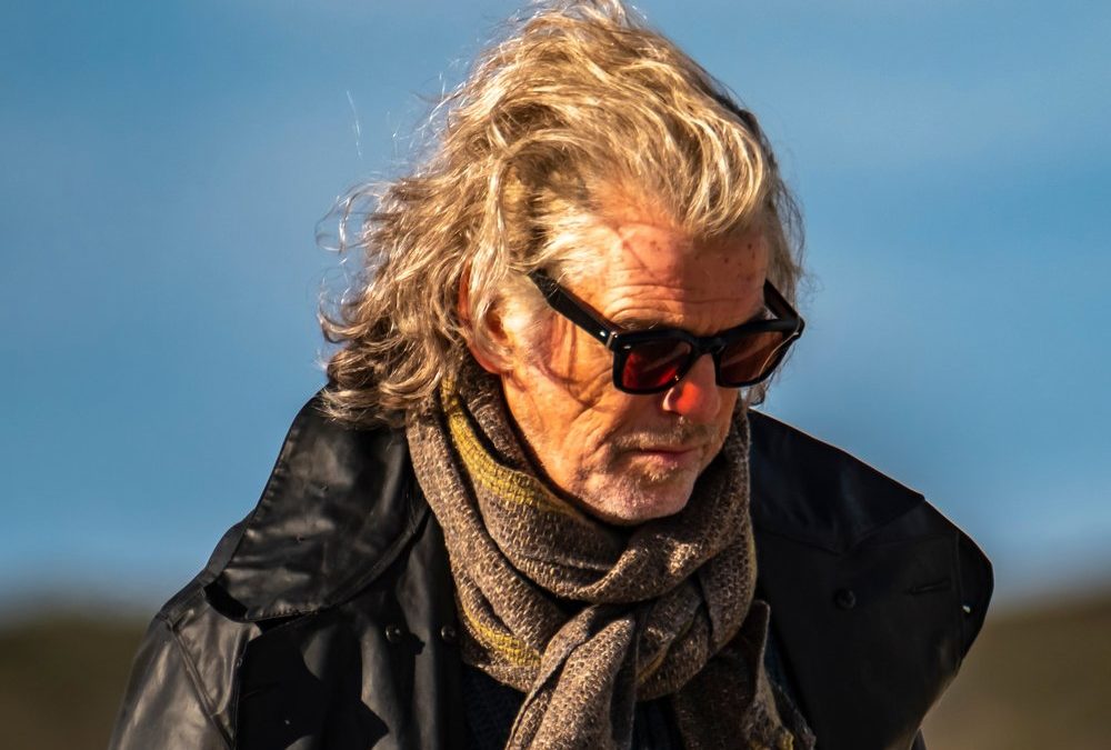 Pierce Brosnan angeklagt: Verstoß gegen Yellowstone-Nationalparkregeln