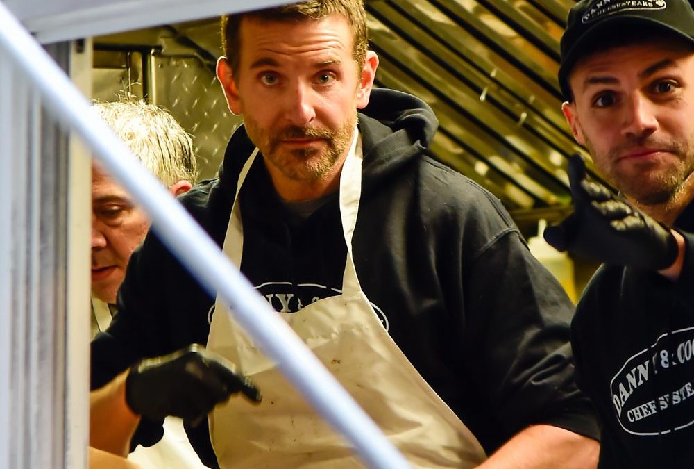 Promi-Alarm im Foodtruck: Bradley Cooper serviert Sandwiches in NYC