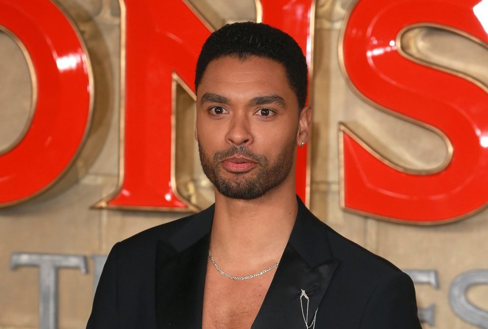 Nullnummer oder 007? Was macht Ex-„Bridgerton“-Star Regé-Jean Page?
