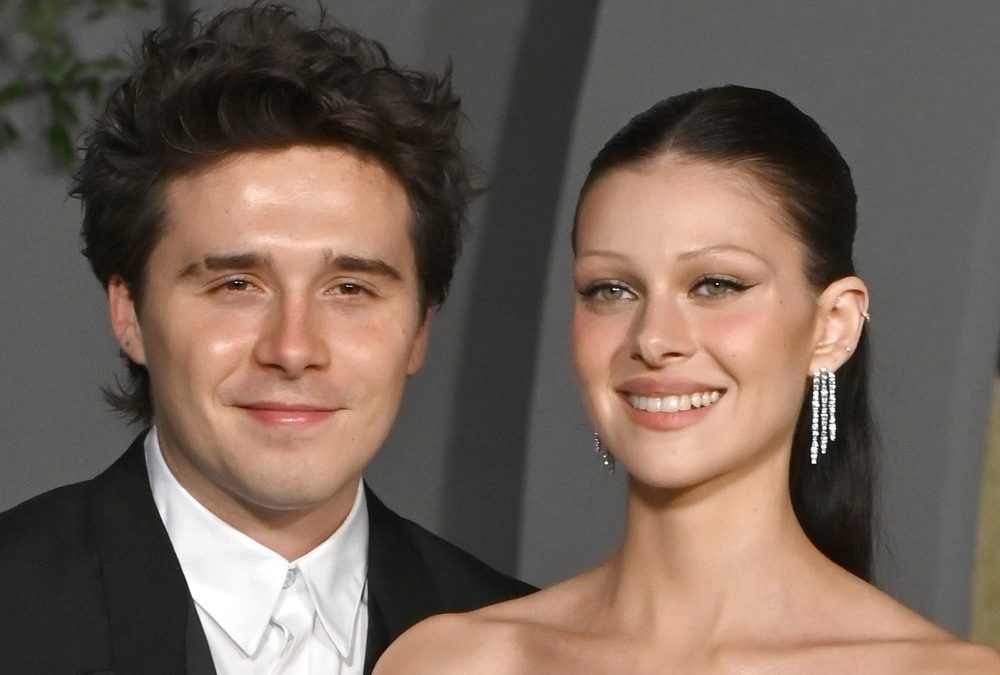 Brooklyn Beckham macht sich über die Kochkünste seiner Frau lustig