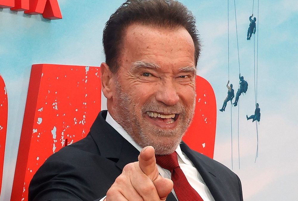 Nach Zoll-Eklat: Arnold Schwarzenegger kontert mit anzüglichen Witzen