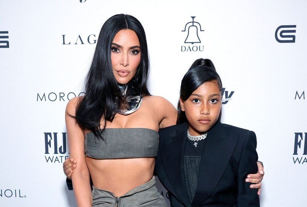 Nach Kanye West: Tochter North zeigt sich mit Diamant-Zähnen