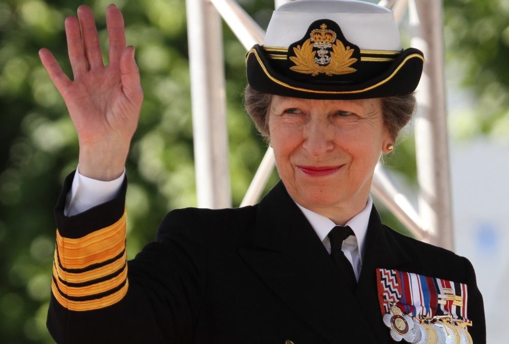 Nach Ausfall von Charles, Kate & William: Prinzessin Anne springt ein