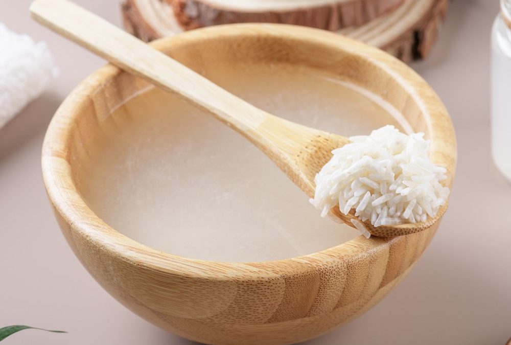 Rice Water: Der TikTok-Beautytrick für strahlende Haut