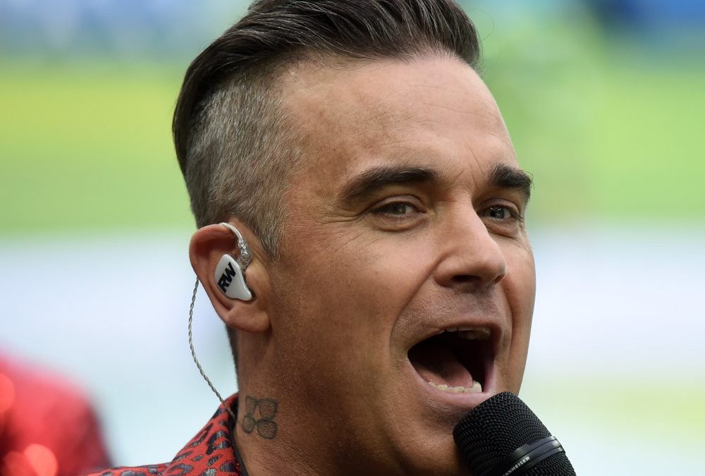 Kauft sich Robbie Williams einen Fußballklub?