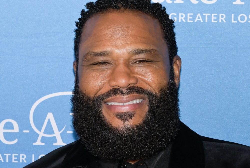 Anthony Anderson muss nach missglückter Kampfszene ins Krankenhaus