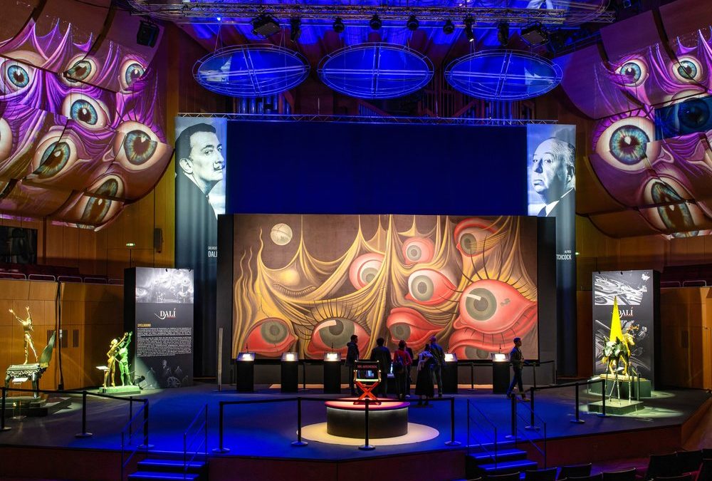 Filmgeschichte erleben: Dalí-Ausstellung „Spellbound“ in München