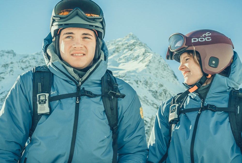 „School of Champions“: Düstere Dramaserie im schneeweißen Wintertraum