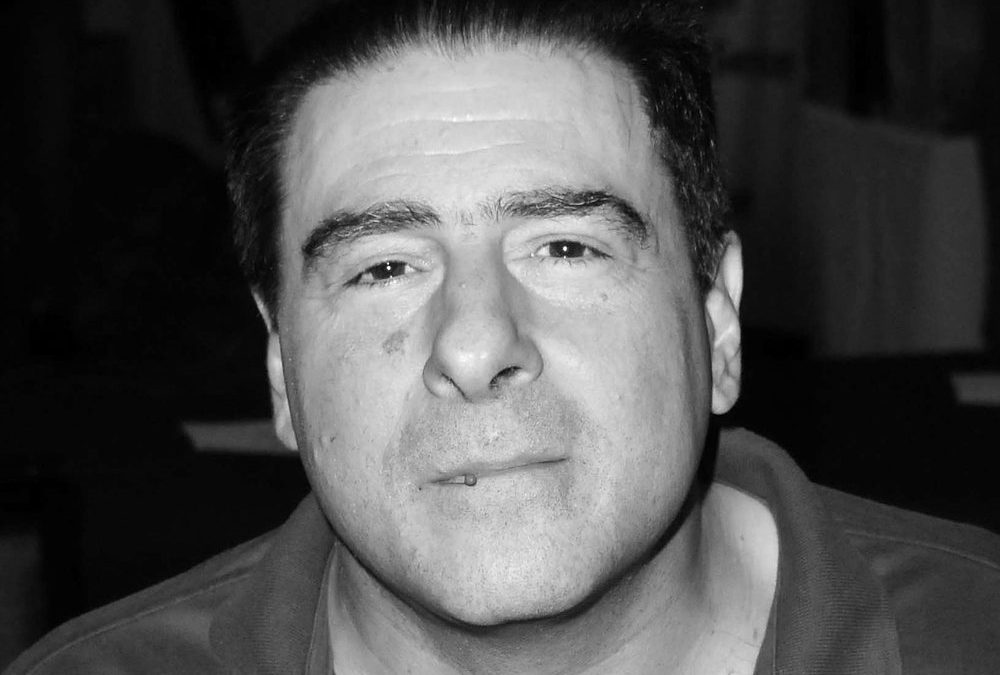 Herzinfarkt nach OP: Schauspieler Tony Ganios stirbt mit 64 Jahren