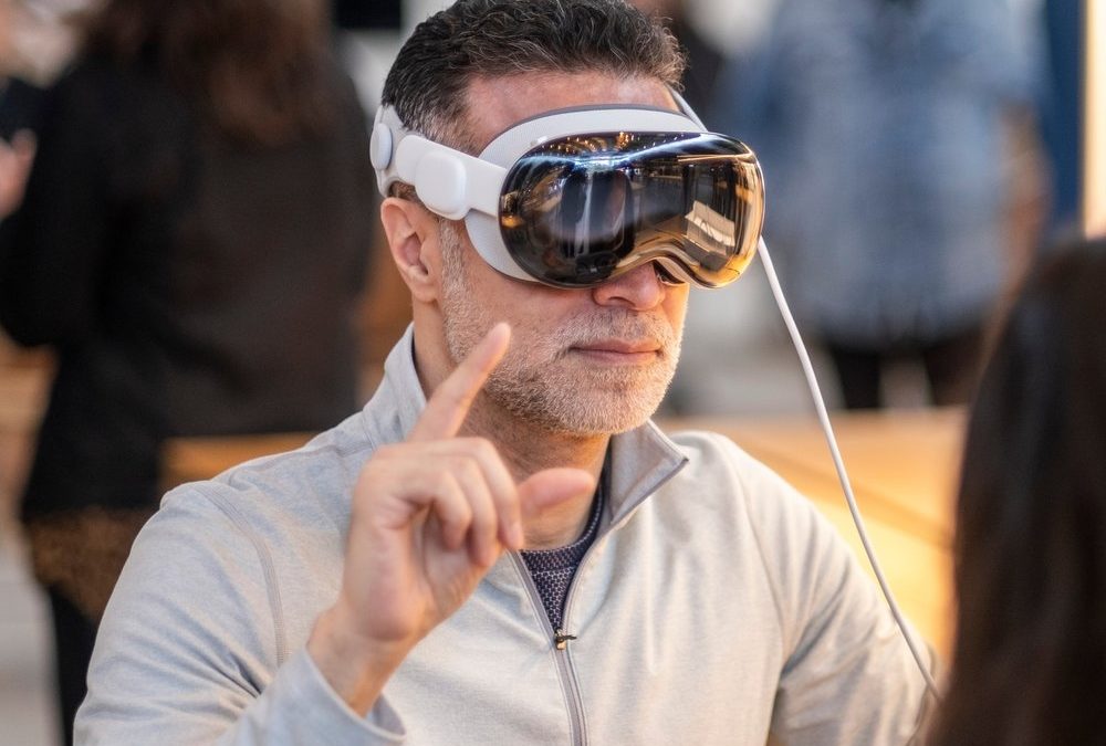 Vision Pro: Gelingt Apples Offensive auf dem VR-Markt?