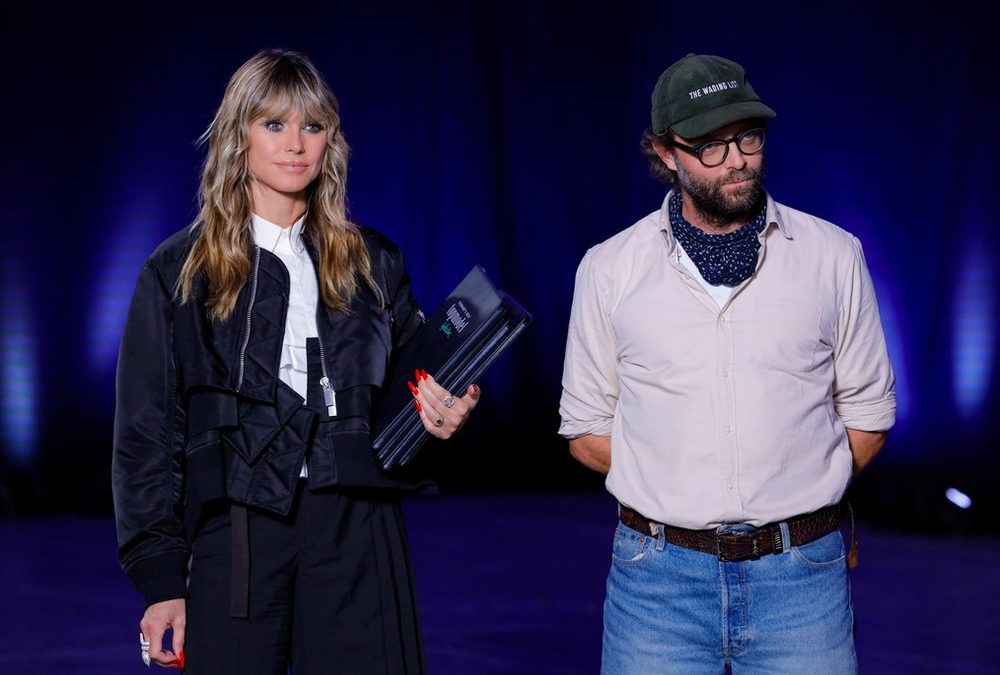 „GNTM“: Ein Favorit schießt sich bei Sedcard-Shooting ins Aus