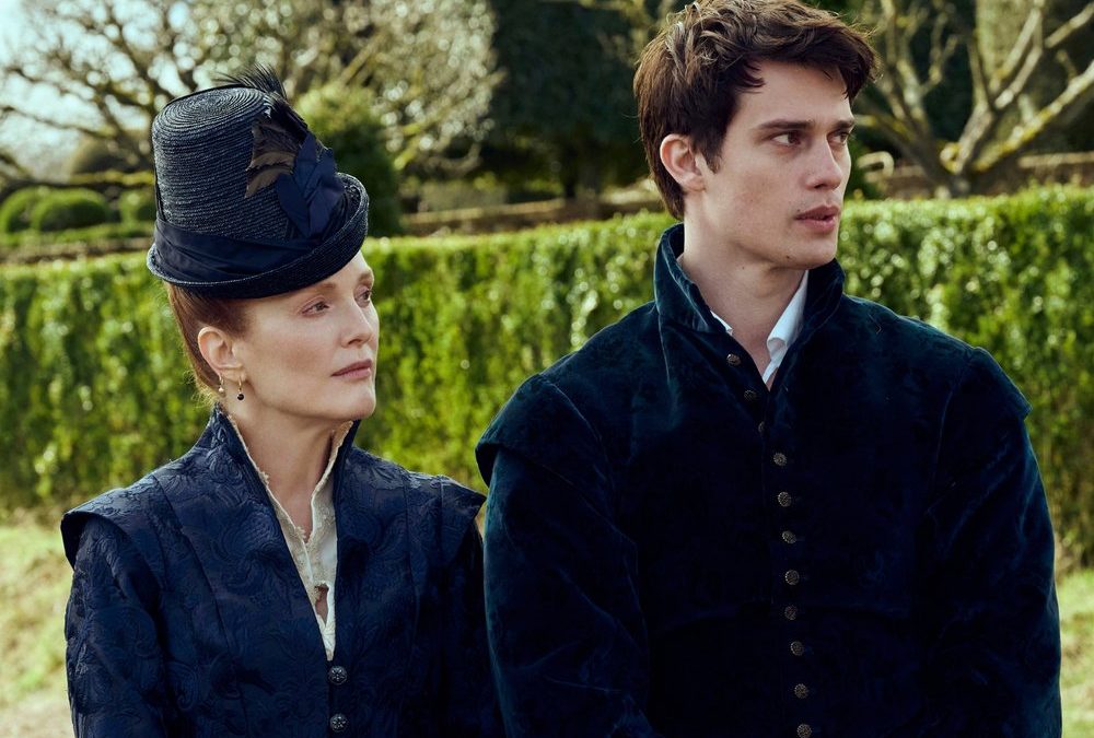 Julianne Moore als intrigante Adelige in Sky-Serie „Mary & George“