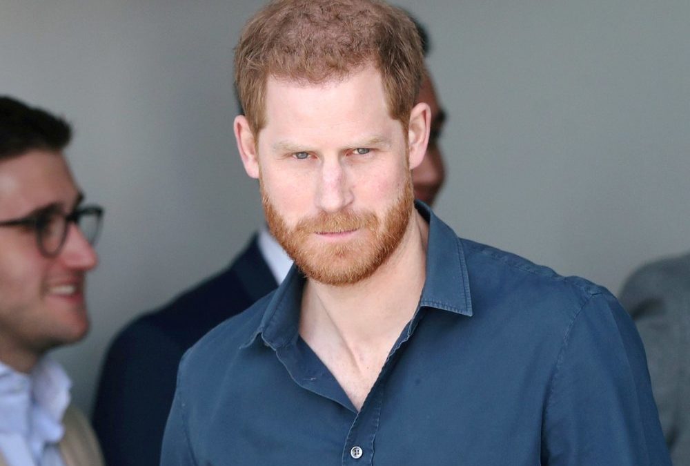 Ex-Stripperin versteigert angebliche Unterhose von Prinz Harry