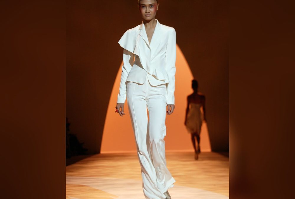 Starke Nicht-Farbe: All-White-Looks helfen gegen graue April-Tage