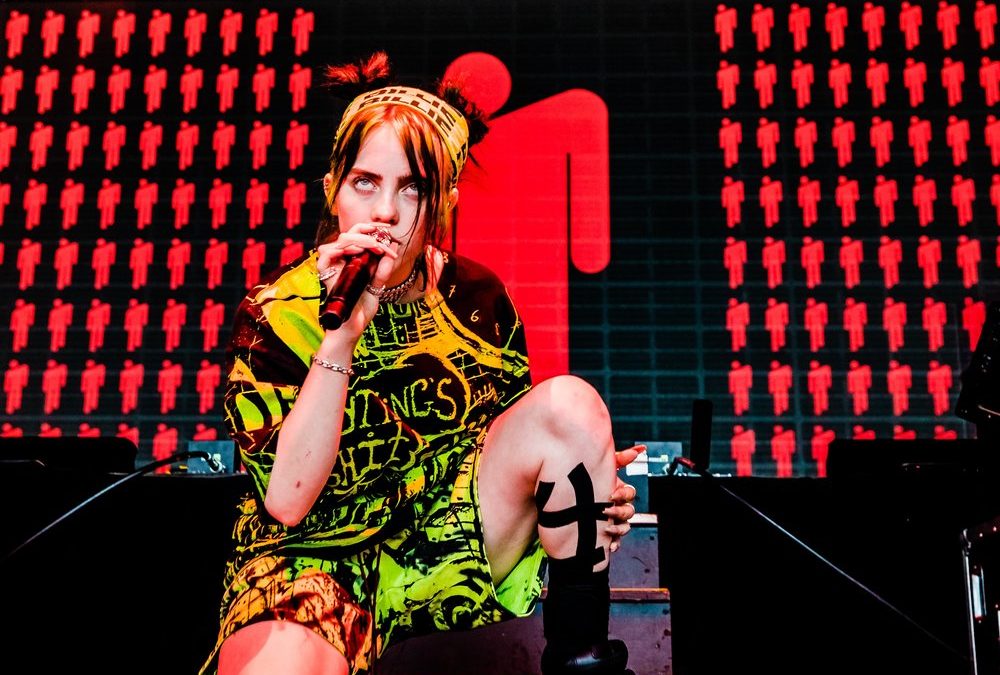 Mysteriöse Hinweise weltweit: Neues Album von Billie Eilish?