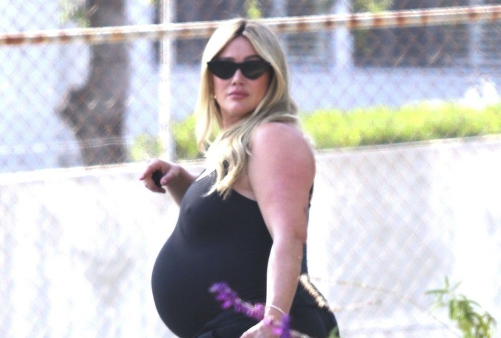 Kurz vor der Geburt: Hilary Duff ist hochschwanger in L.A. unterwegs
