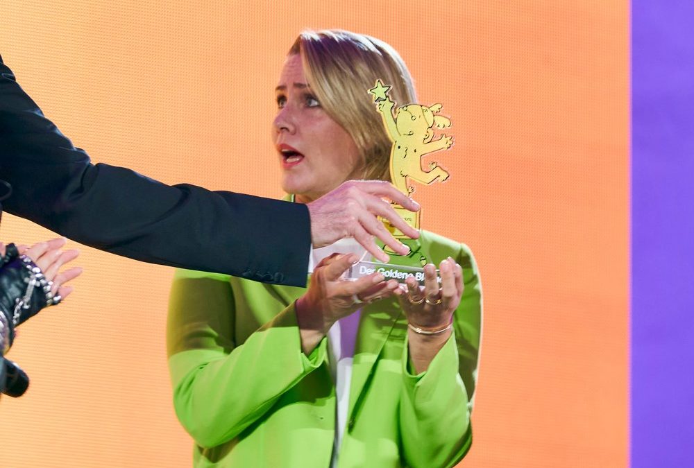 Judith Rakers gewinnt Digitalpreis für „Homefarming“-Projekt