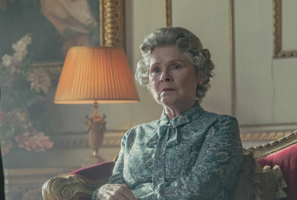 Imelda Staunton tut sich schwer, die Kleider der Queen abzulegen