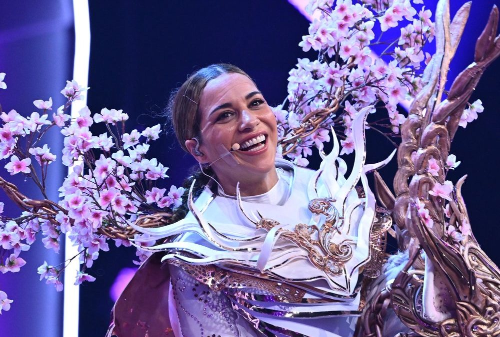 „The Masked Singer“: Nadja Benaissa war Elgonia