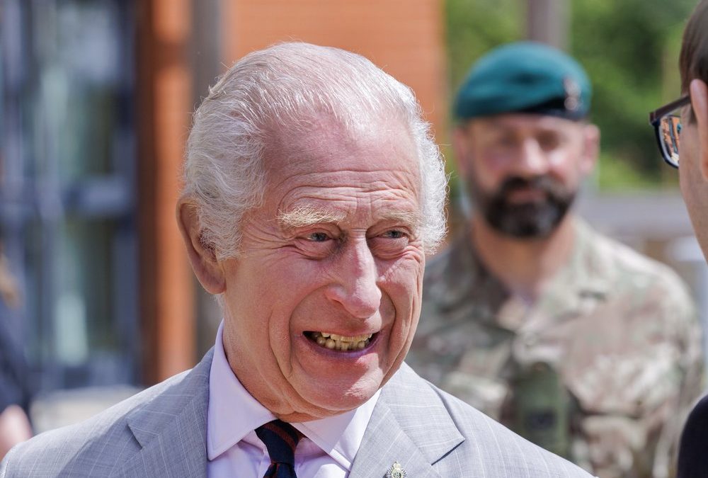 König Charles ist froh, aus „seinem Käfig“ zu kommen