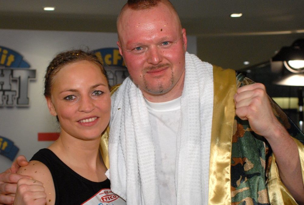TV-Hammer! Boxkampf von Stefan Raab und Regina Halmich läuft bei RTL