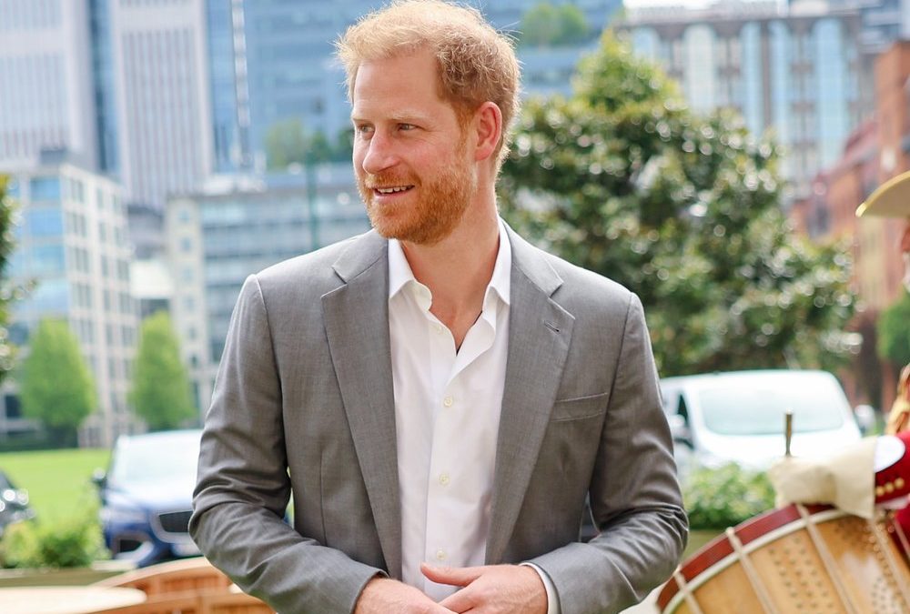 Trotz Charles‘ Absage: Prinz Harry zeigt sich gut gelaunt in London