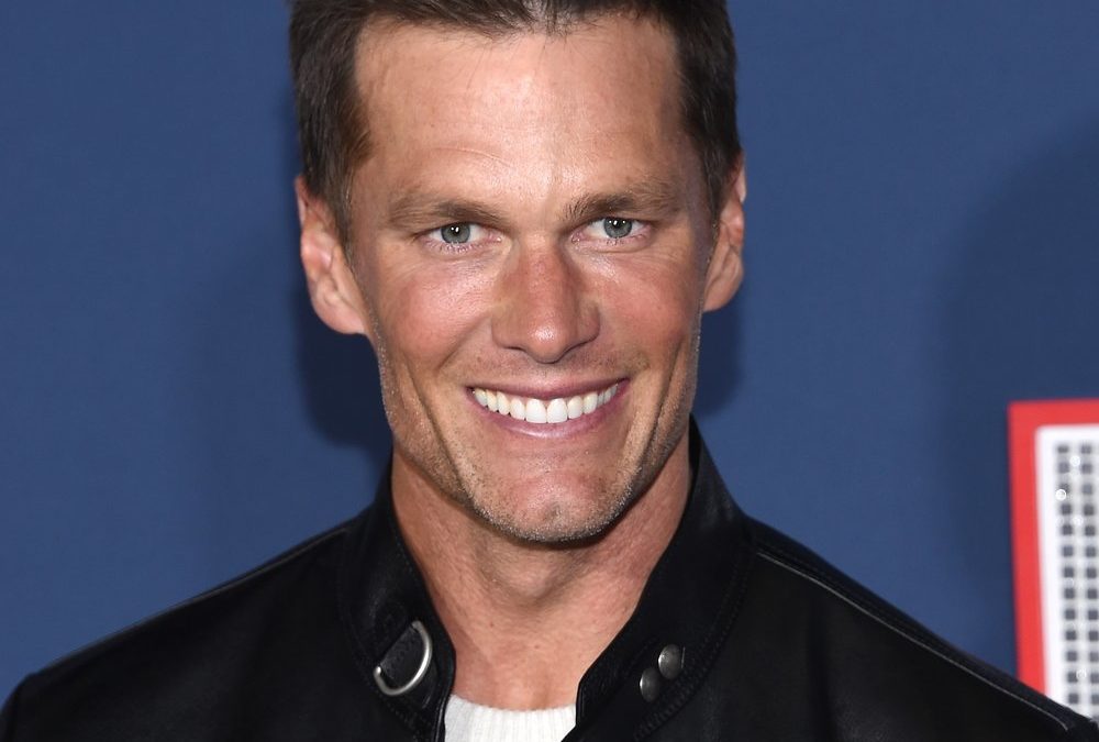Tom Brady: Komiker grillen ihn mit Witzen über Gisele Bündchen