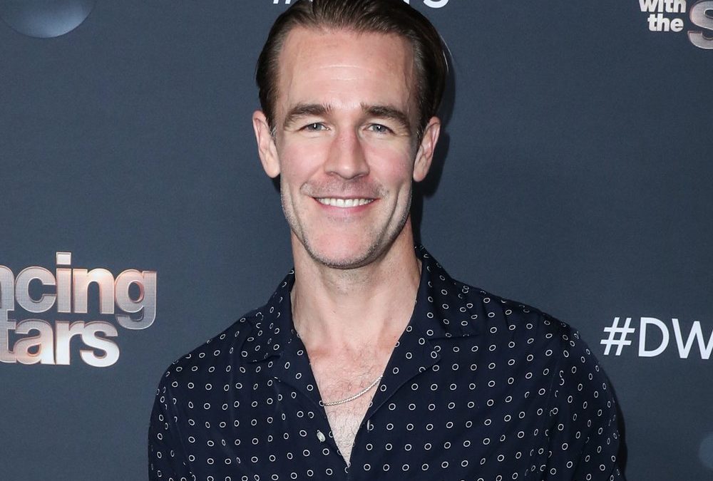 „Dawson’s Creek“-Star James Van Der Beek strippt für Krebsvorsorge