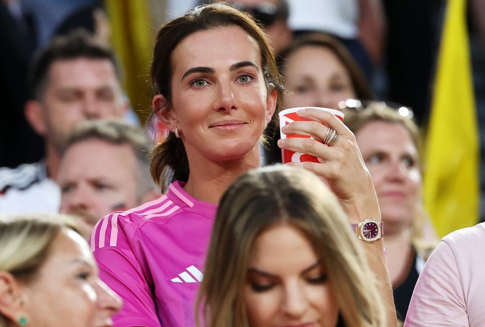 Lisa Müller bei EM-Achtelfinalspiel erstmals im Stadion dabei
