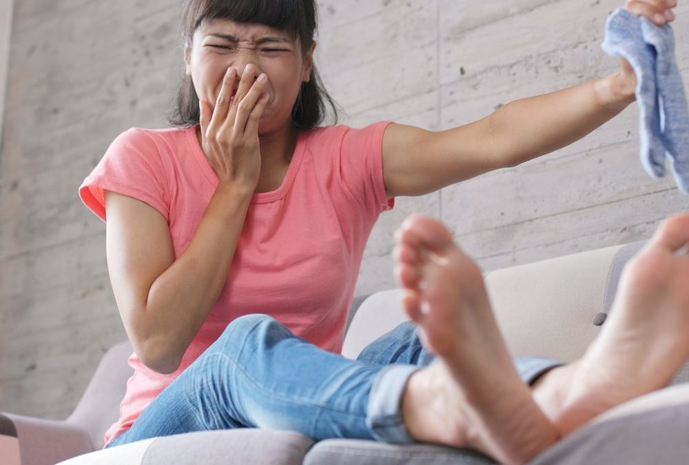 Stinkende Füße? Das hilft gegen Fußgeruch