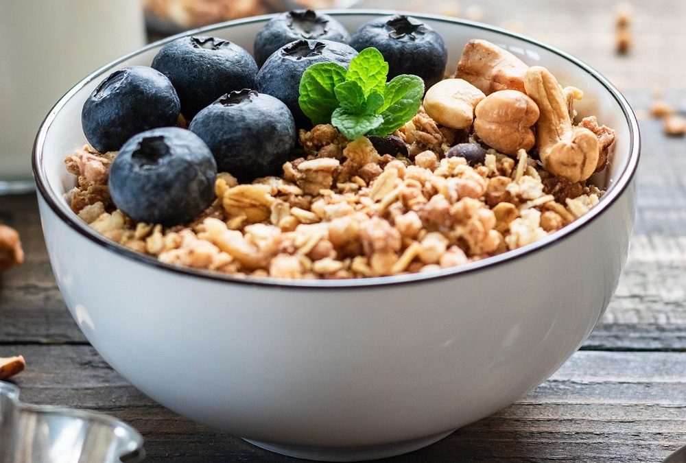 Entzündungshemmende Lebensmittel, die jeder regelmäßig essen sollte
