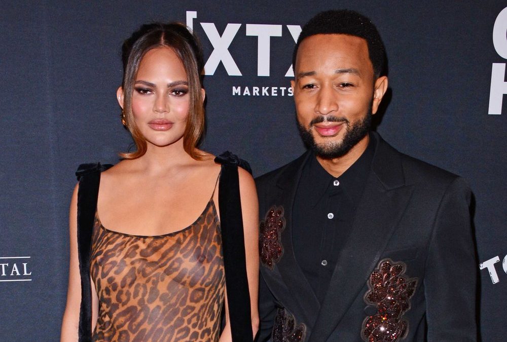 Instagram möglichst erst ab 18: So schützt Chrissy Teigen ihre Kinder