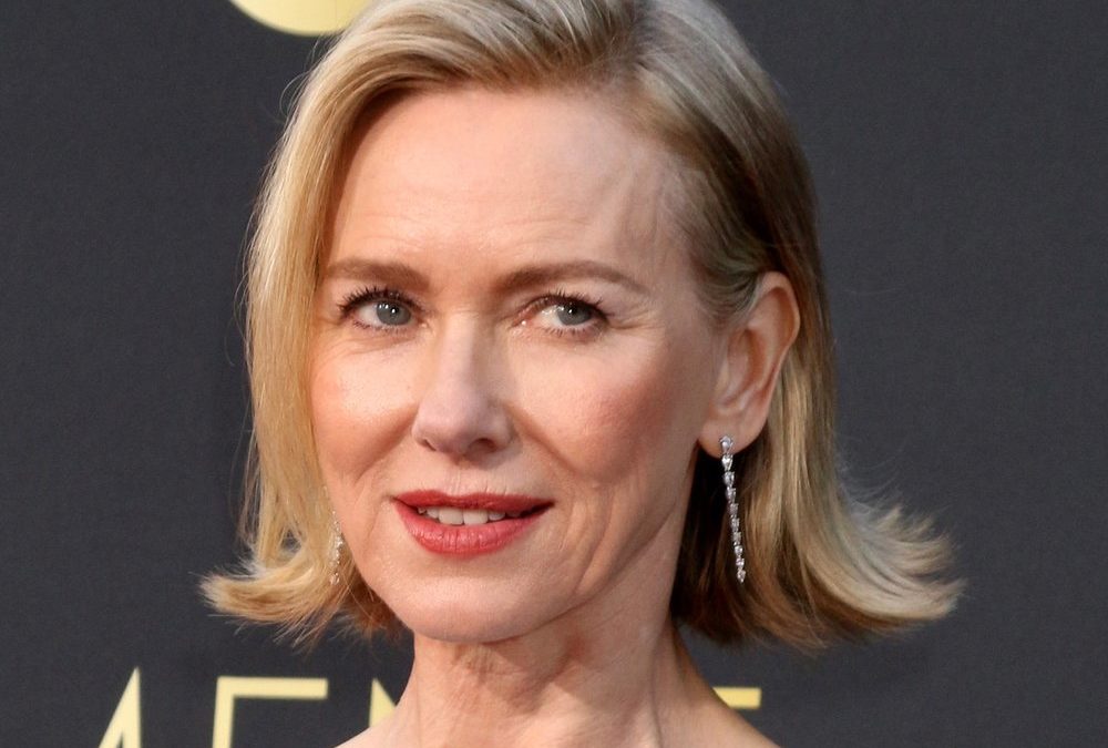 „Geriet in Panik“: Naomi Watts über ihre Wechseljahre mit 36