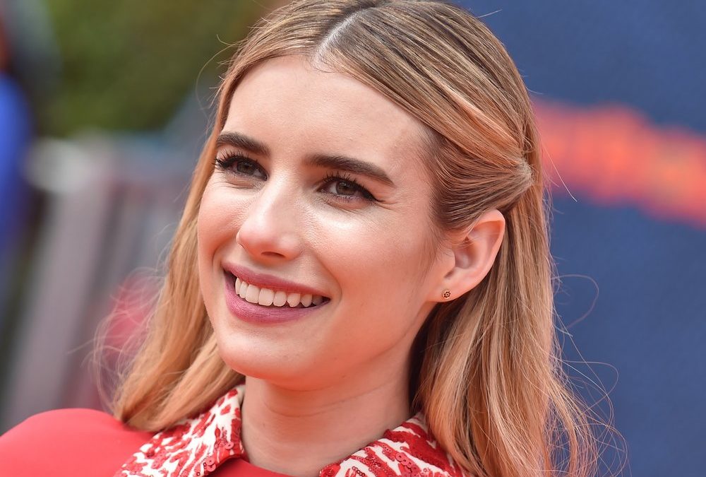Bevor die Mama plaudert: Emma Roberts bestätigt Verlobung
