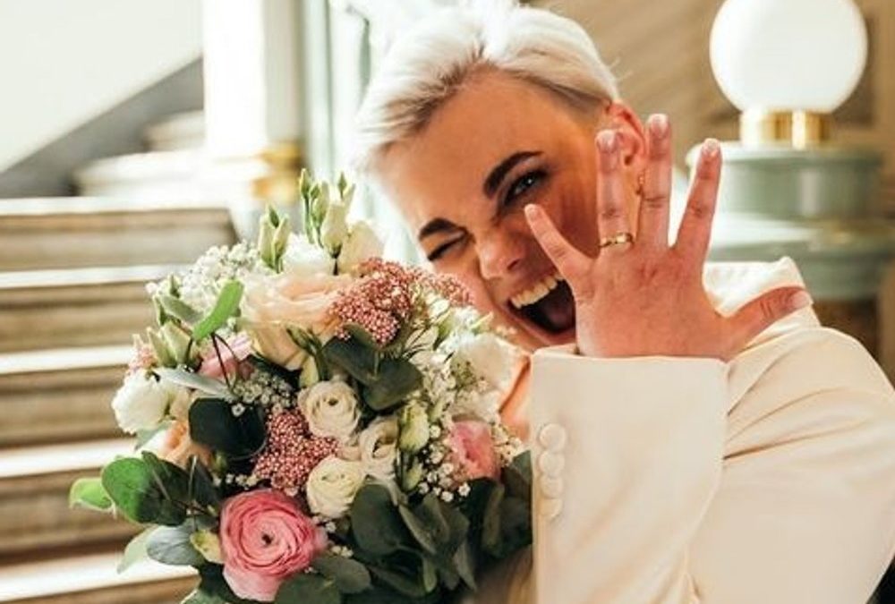 Sängerin Ela Steinmetz: Heimliche Hochzeit vor drei Jahren