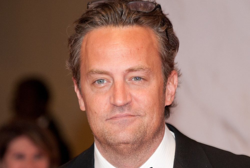 Verhaftungen im Todesfall Matthew Perry: Sein Stiefvater regiert
