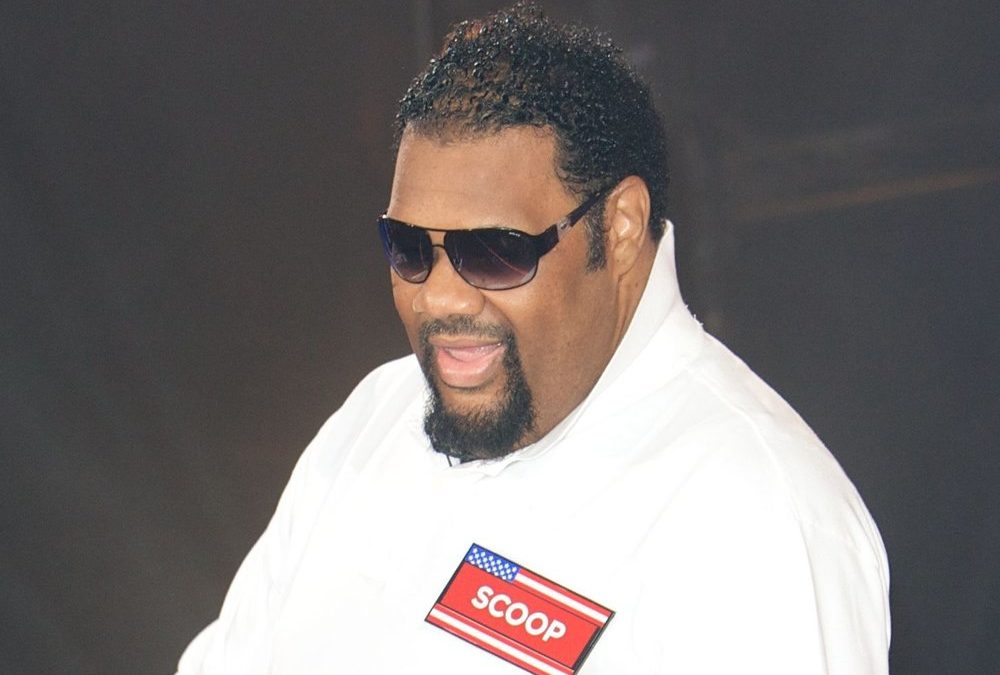 Rapper Fatman Scoop muss auf der Bühne wiederbelebt werden