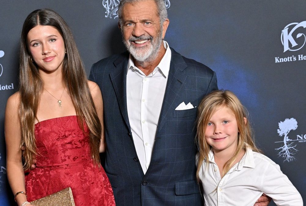 Seltener Auftritt: Mel Gibson zeigt sich mit zwei seiner neun Kinder
