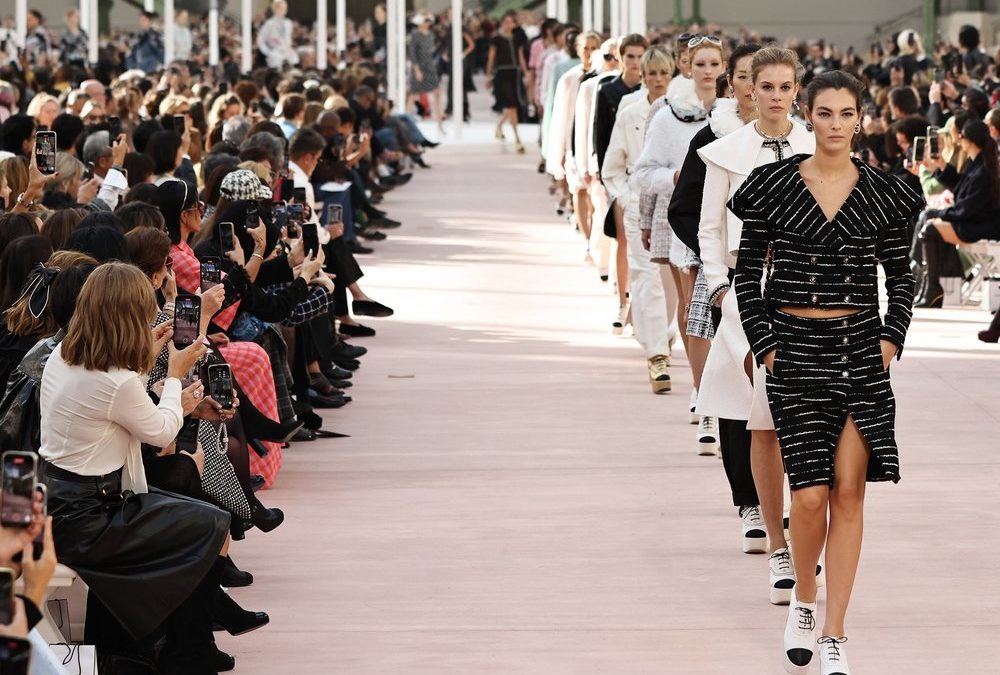 Warum warten? Diese Modetrends für 2025 wollen jetzt schon alle tragen